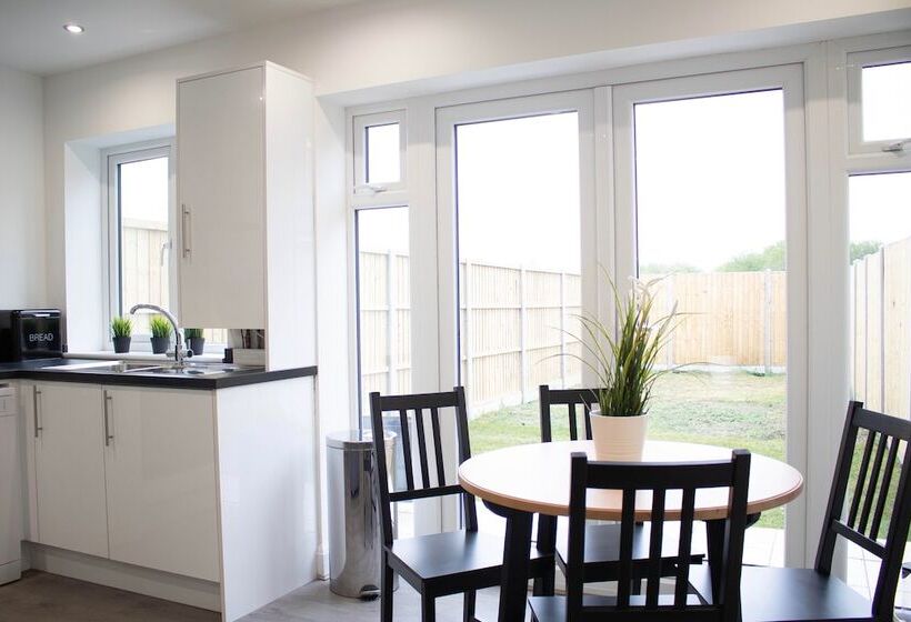 The Hatton Apartments