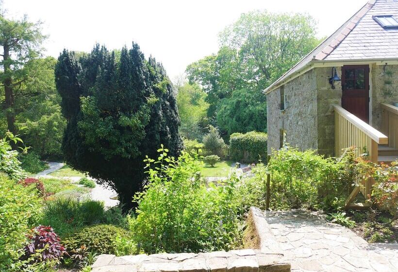 The Hideaway At Tregoose Old Mill