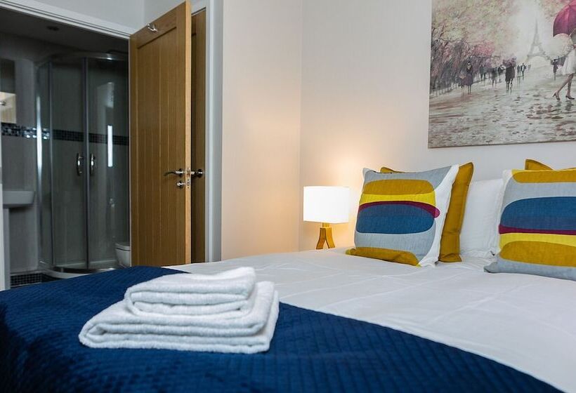 The Pinnacle By Jim Paul Apartments