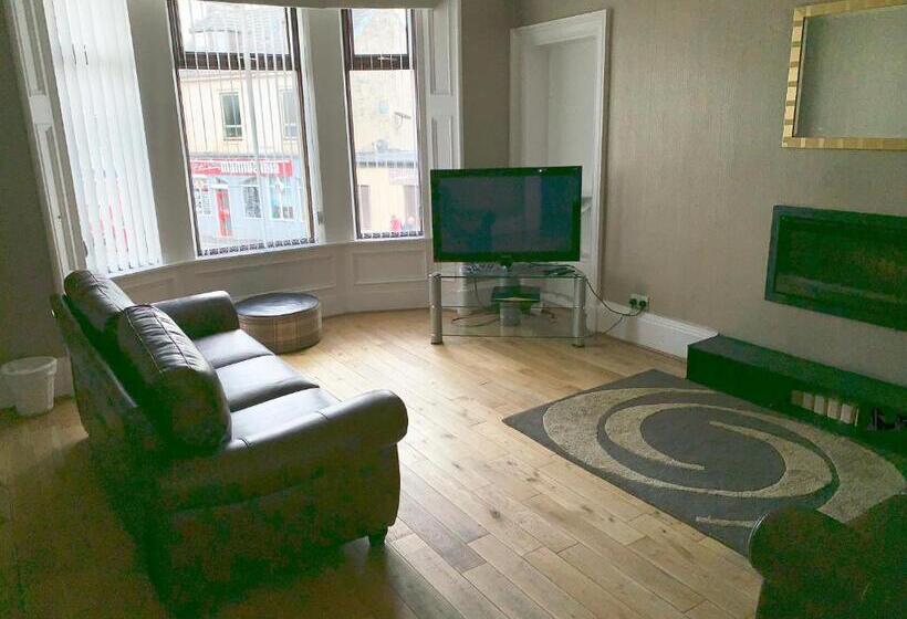 The Village Tavern Apartment