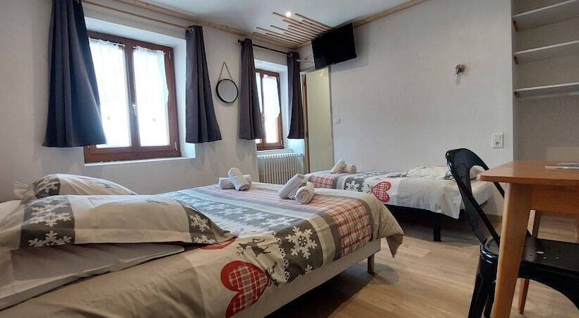 فندق صغير Auberge Le Vieux Chaillol & Spa
