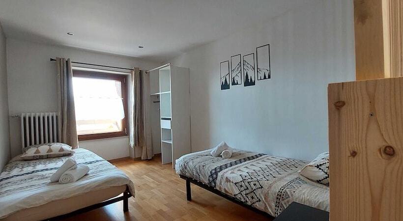 فندق صغير Auberge Le Vieux Chaillol & Spa
