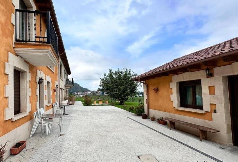 Apartamentos Rurales Sobremazas