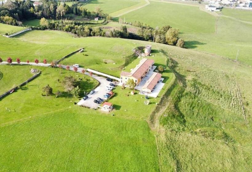 Apartamentos Rurales Sobremazas