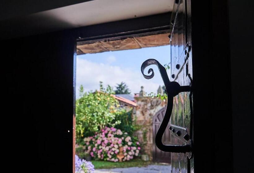 مبيت وإفطار La Tudanca