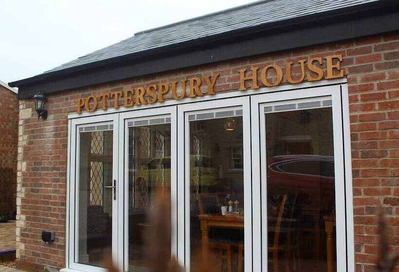 مبيت وإفطار Potterspury House