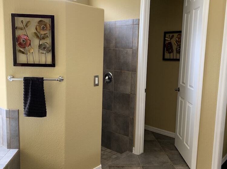 Bullheadcity Resort Home