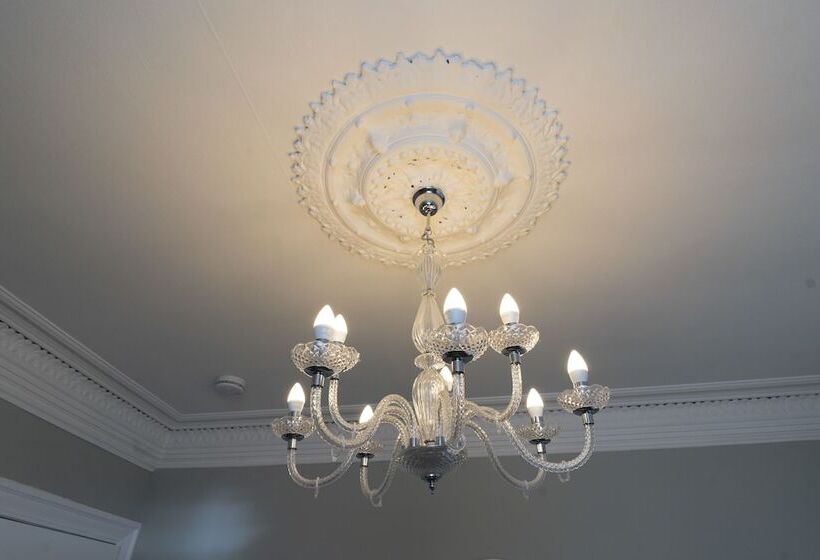 Greenstar Apartments