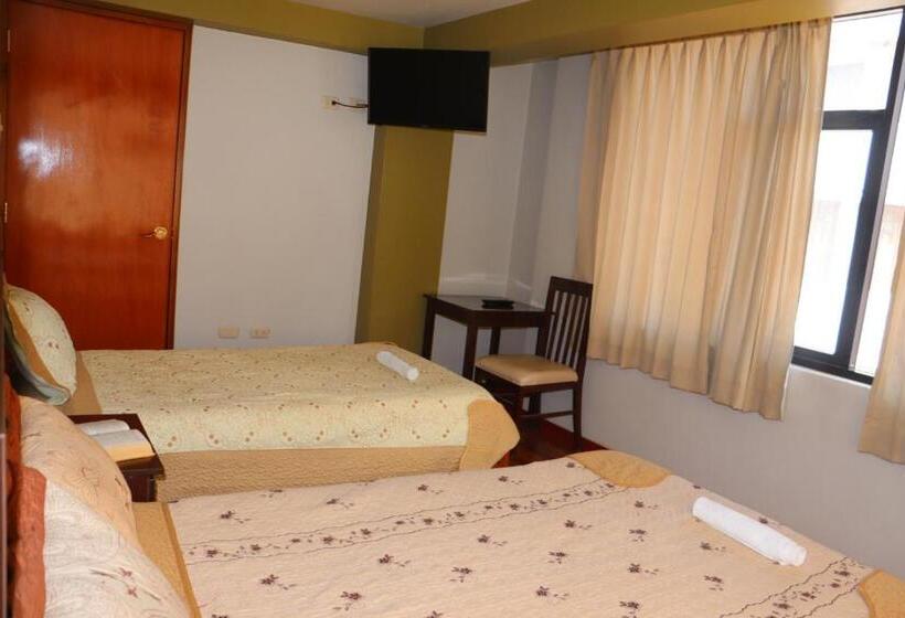 簡易ホテル Balcones Del Titicaca Backpacker