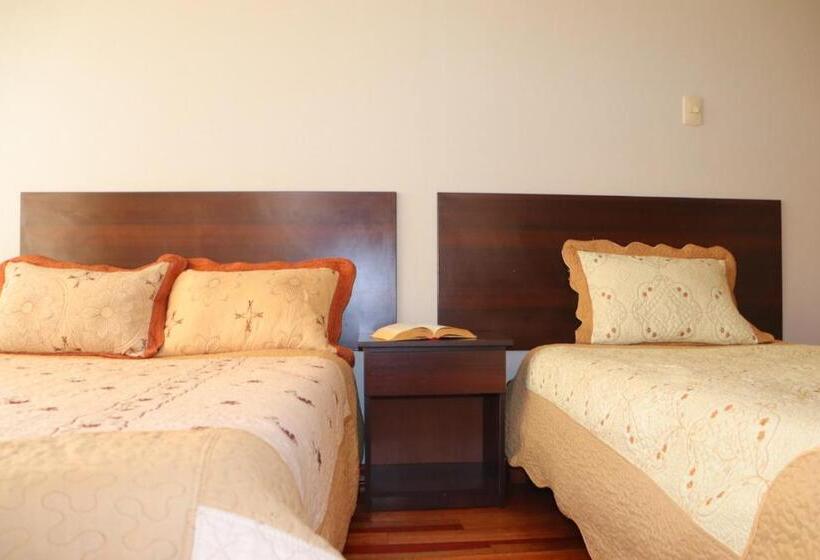 簡易ホテル Balcones Del Titicaca Backpacker