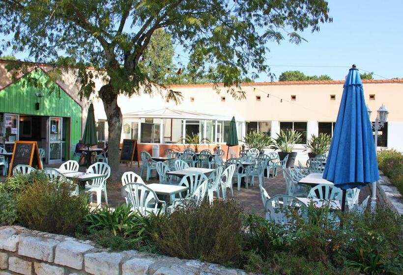 Отель Village Vacances Azureva Ile D Oléron