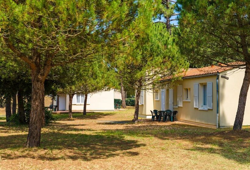 Отель Village Vacances Azureva Ile D Oléron