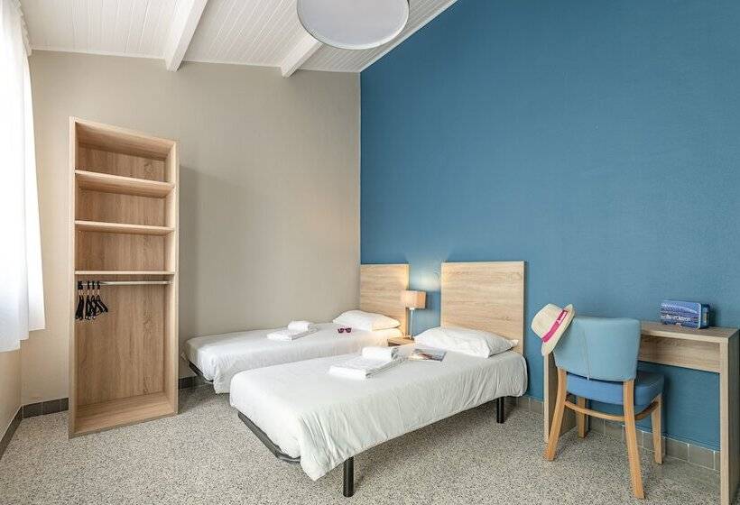 Отель Village Vacances Azureva Ile D Oléron