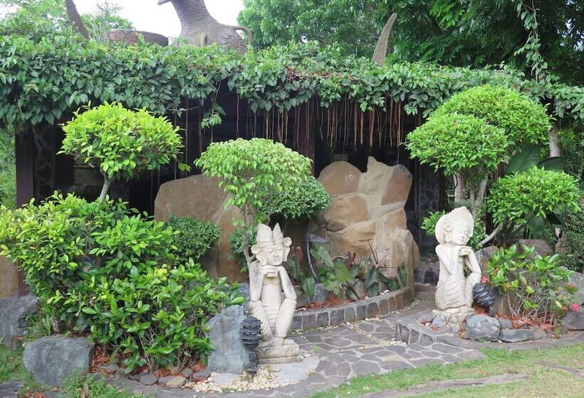 בית מלון כפרי Cintai  Coritos Garden