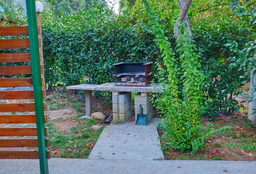 בית מלון כפרי Funtana A L Ora