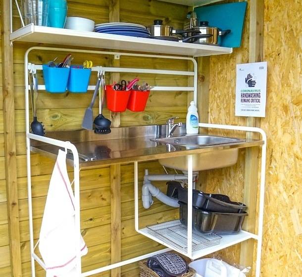 فندق Grey Willow Yurts