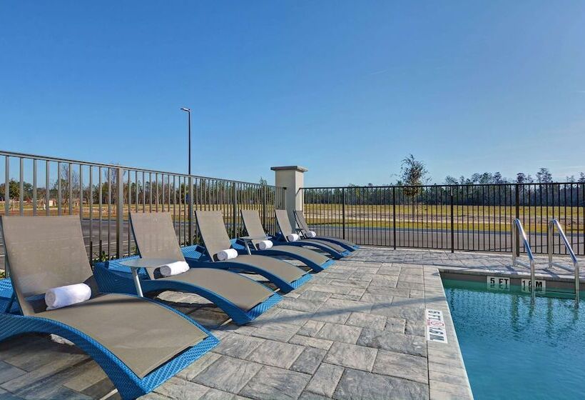 فندق Hampton Inn & Suites Middleburg