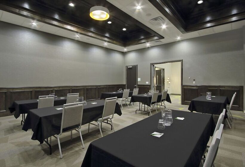 בית מלון כפרי Holiday Inn Hattiesburg   North, An Ihg