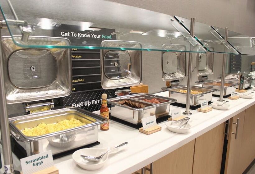 בית מלון כפרי Holiday Inn Hattiesburg   North, An Ihg