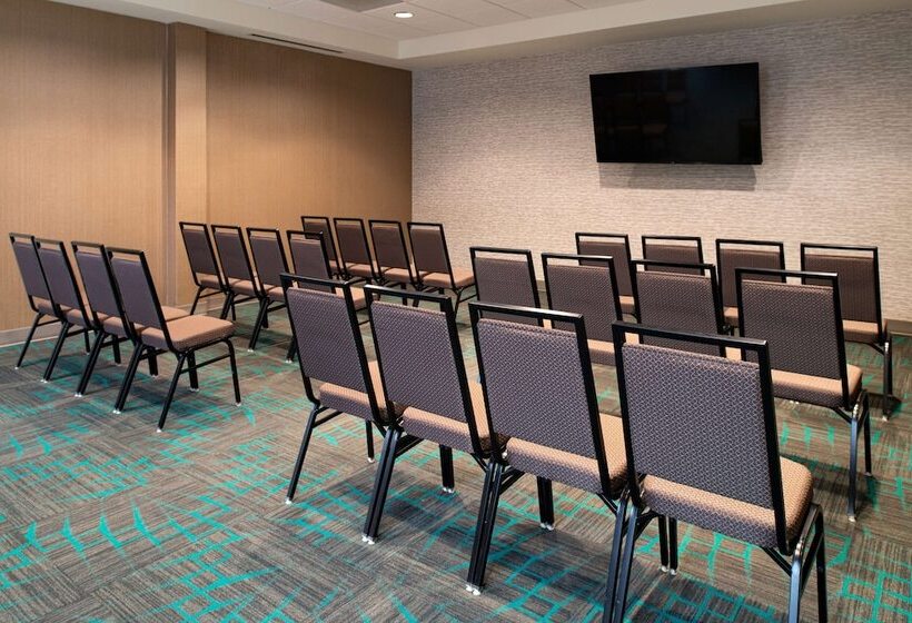 Отель Home2 Suites By Hilton Charlotte Mooresville