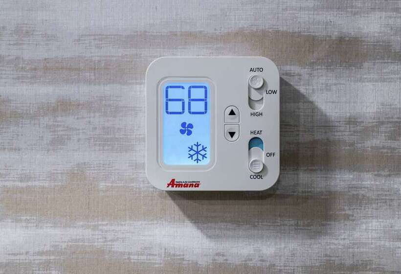 Отель Home2 Suites By Hilton Jacksonville Airport