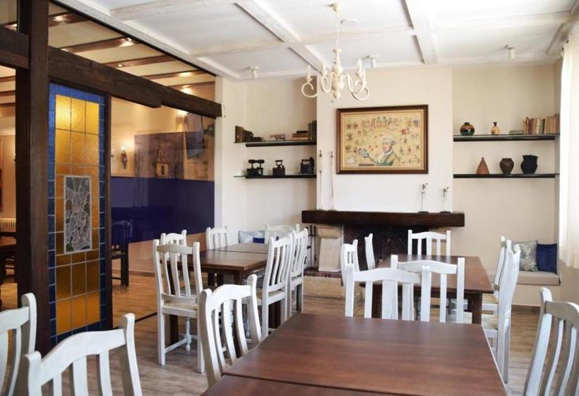 酒店 Hostal Restaurante San Isidro