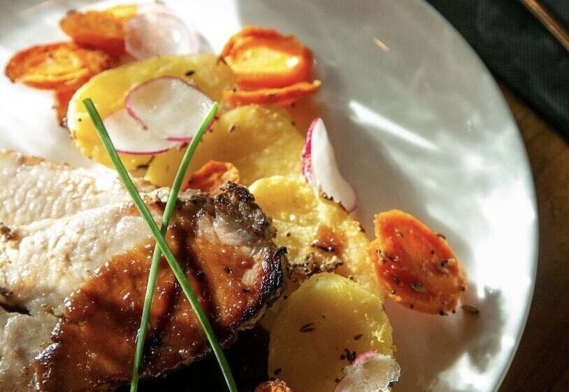 فندق Hôtel Des Pins