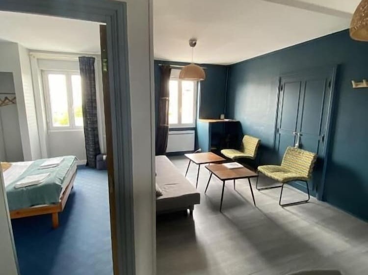 فندق Hôtel Des Pins