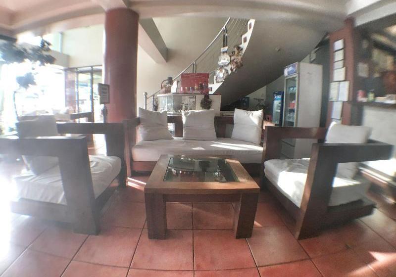 فندق Ilocos Rosewell