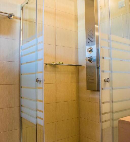 בית מלון כפרי Kallisti