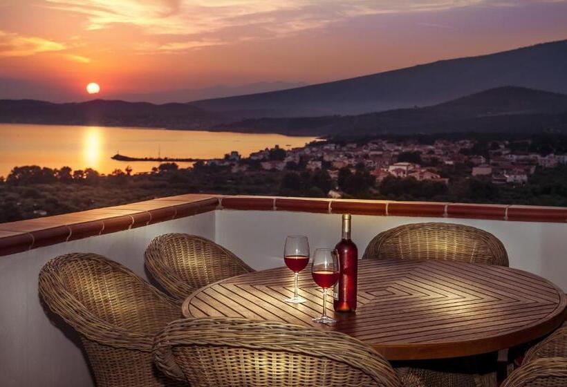 בית מלון כפרי Kallisti