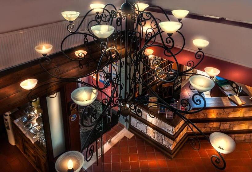 בית מלון כפרי Kallisti