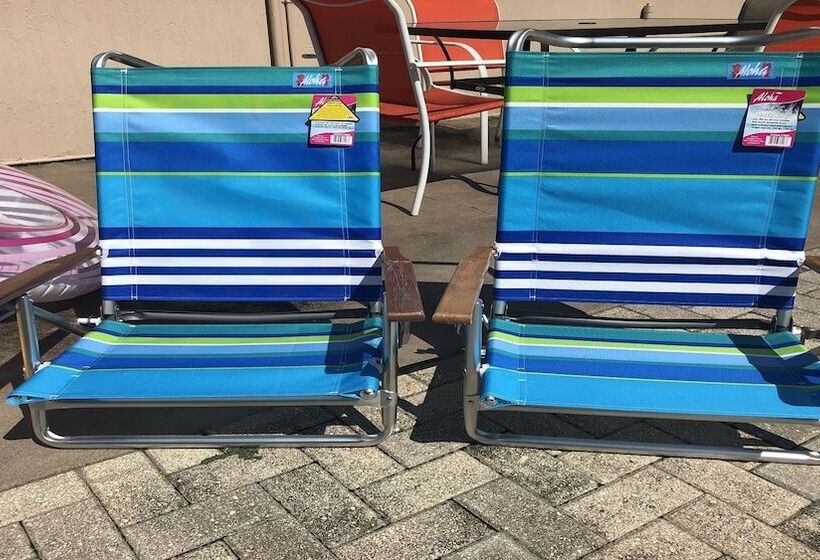 Отель Luxury Villa Oasis & Private Pool