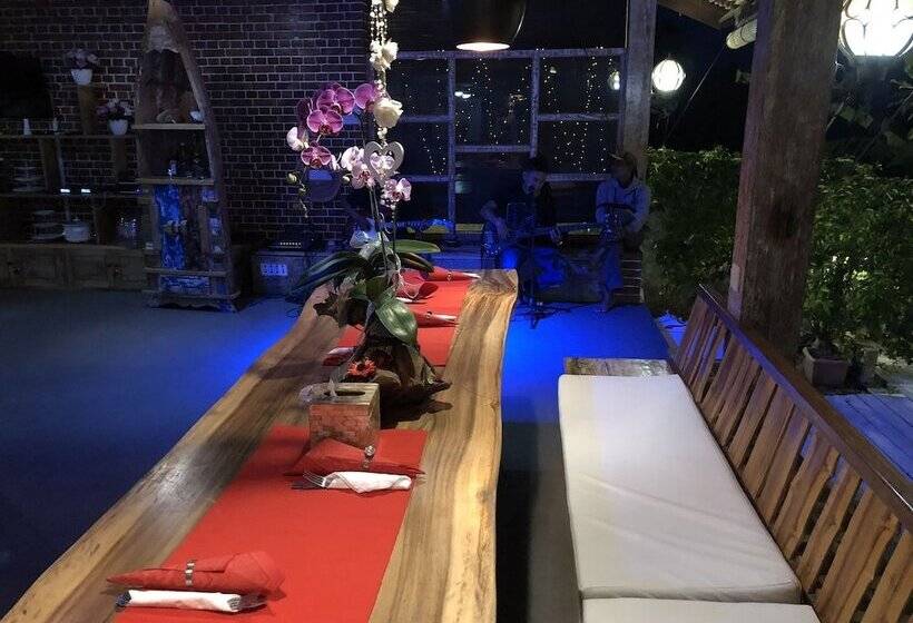 호텔 Princess Of Mentigi Bay