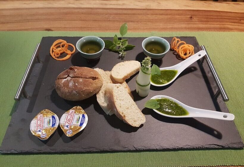 호텔 Princess Of Mentigi Bay