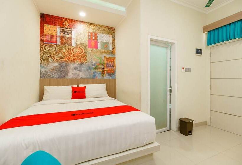 فندق Reddoorz Plus @ Point Phila Cihampelas