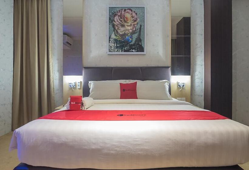 فندق Reddoorz Premium Near Grand Batam Mall