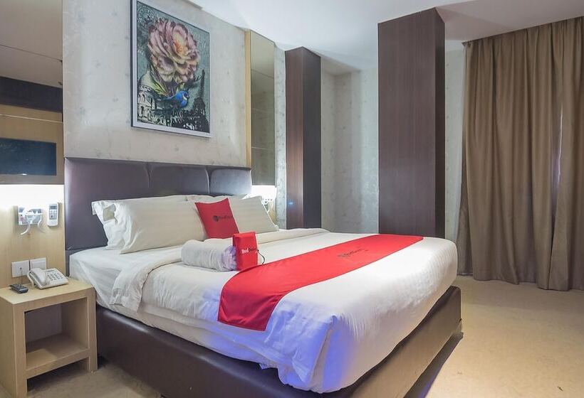 فندق Reddoorz Premium Near Grand Batam Mall