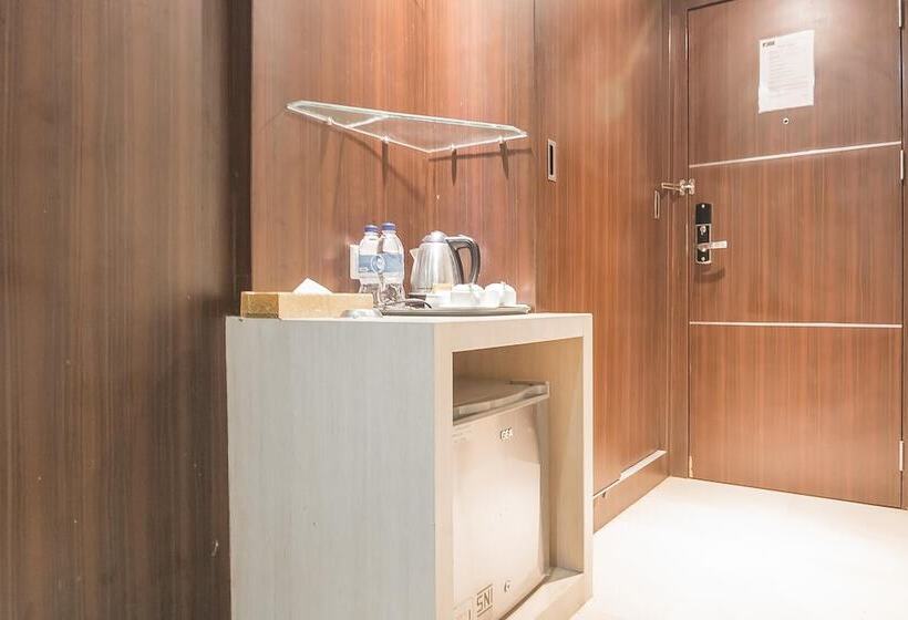 فندق Reddoorz Premium Near Grand Batam Mall