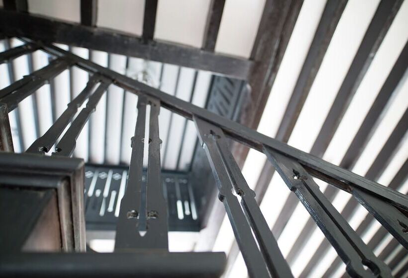 酒店 The Marian Boutique Lodging House