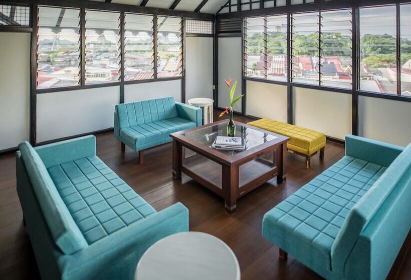 هتل The Marian Boutique Lodging House