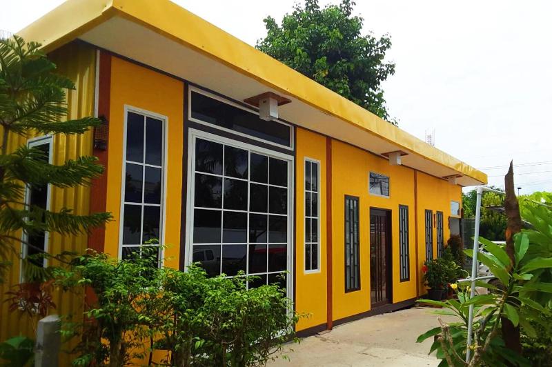 ホテル The Point @ Airport