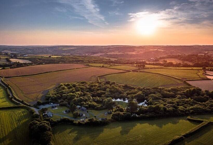 호텔 Trecombe Lakes