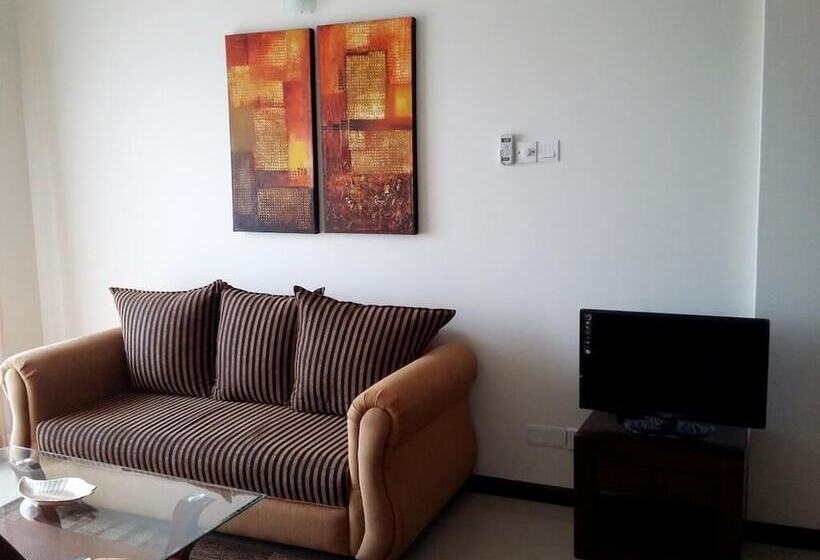 בית מלון כפרי Tulasi Mahal