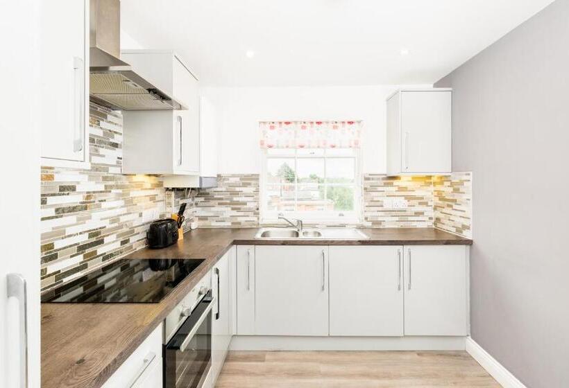 Marvel Apartments Leamington Spa