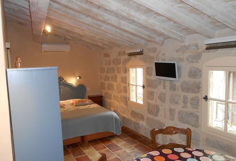 Les Litanies   Centre Historique Pezenas