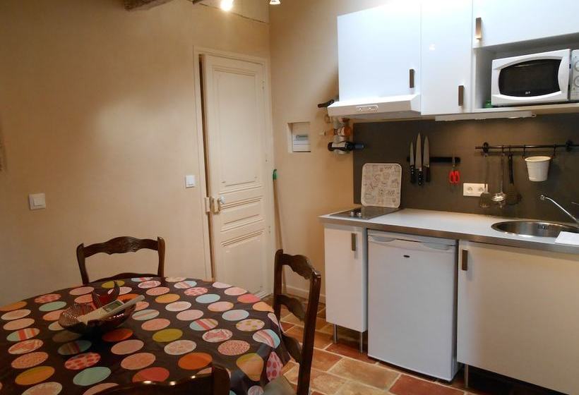 Les Litanies   Centre Historique Pezenas