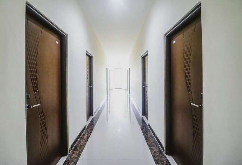 Пансион Collection O 91345 Myroom