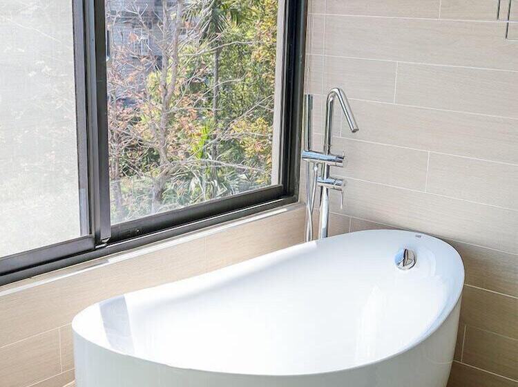 پانسیون Monet Garden B&b