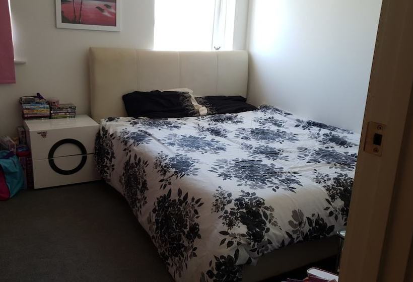 펜션 Townhouse In Cornwall 1of3 Private Rooms